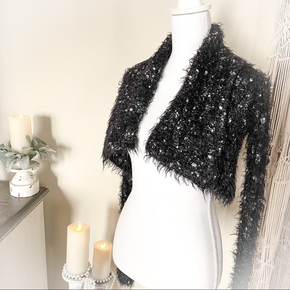 Guess by Marciano Black / White Cropped Jacket - Picture 2 of 7